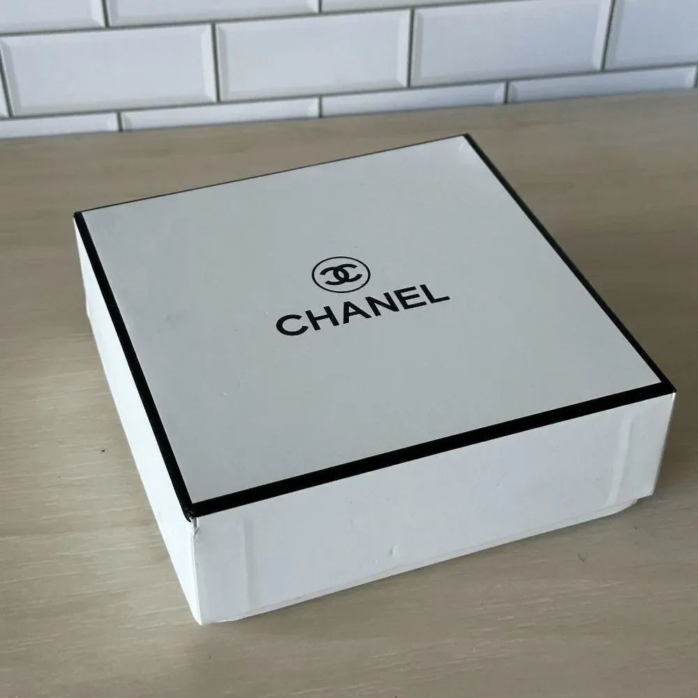 Chanel White Gift Box